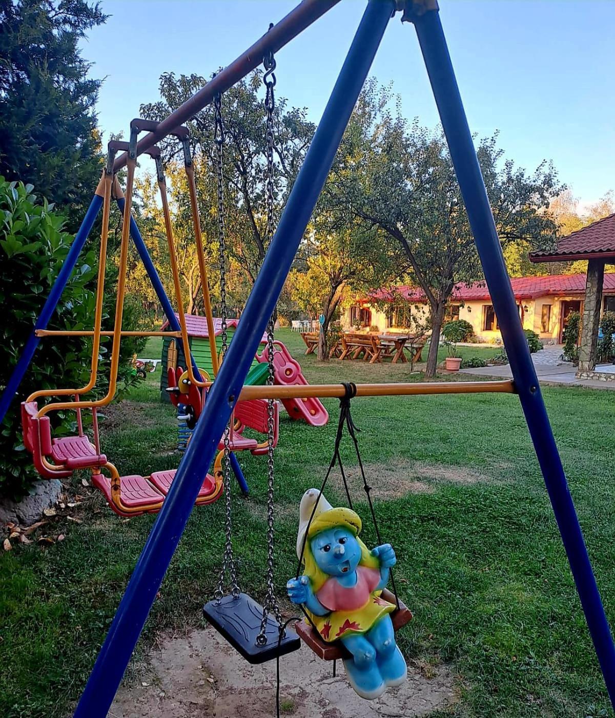 Pensiunea Casa Noastra Baia de Fier Exteriér fotografie