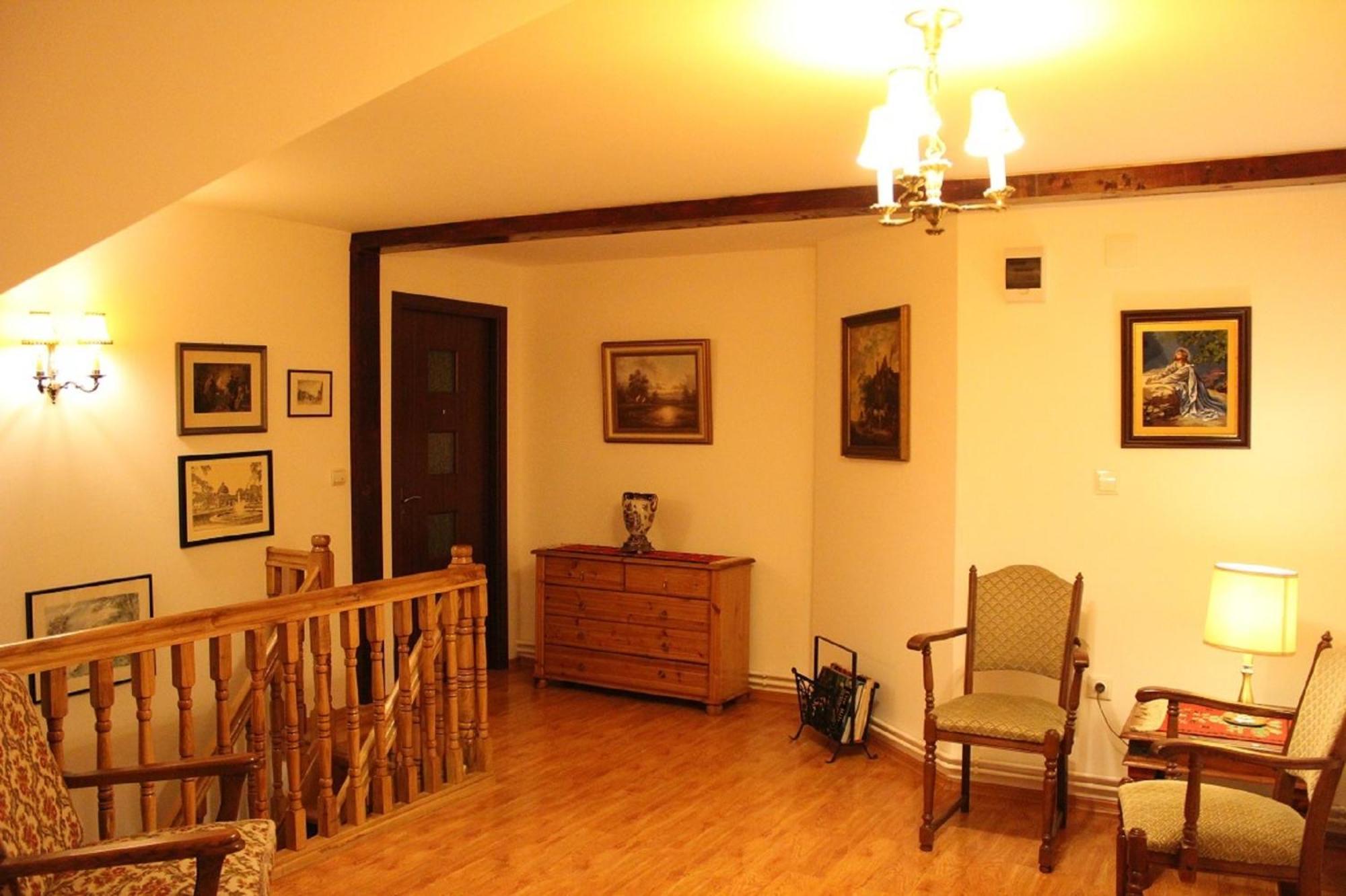 Pensiunea Casa Noastra Baia de Fier Exteriér fotografie